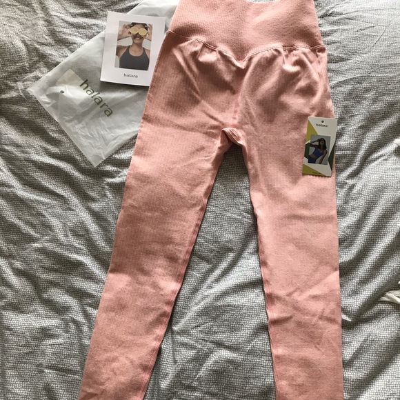 High Rise Legging - Picture 3 of 3